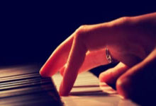 开云体育-昨日英超惊天剧本：利物浦跨时空爆冷湖人？足球篮球梦幻联动！