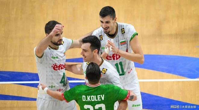 开云体育官方网站-捷克队表现抢眼，提前锁定晋级的简单介绍