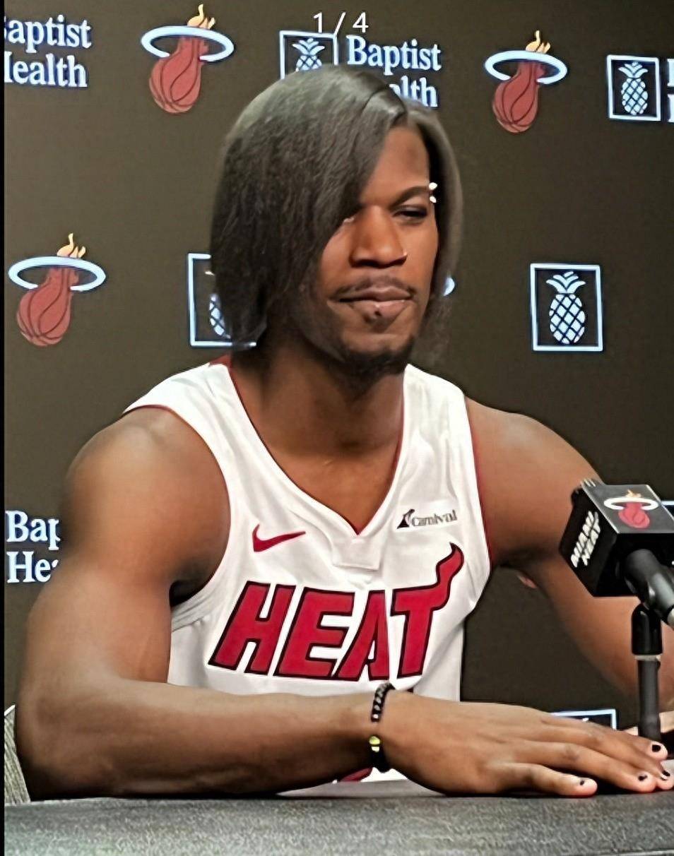 开云APP-包含NBA球员最新发型设计，造型达人引关注的词条