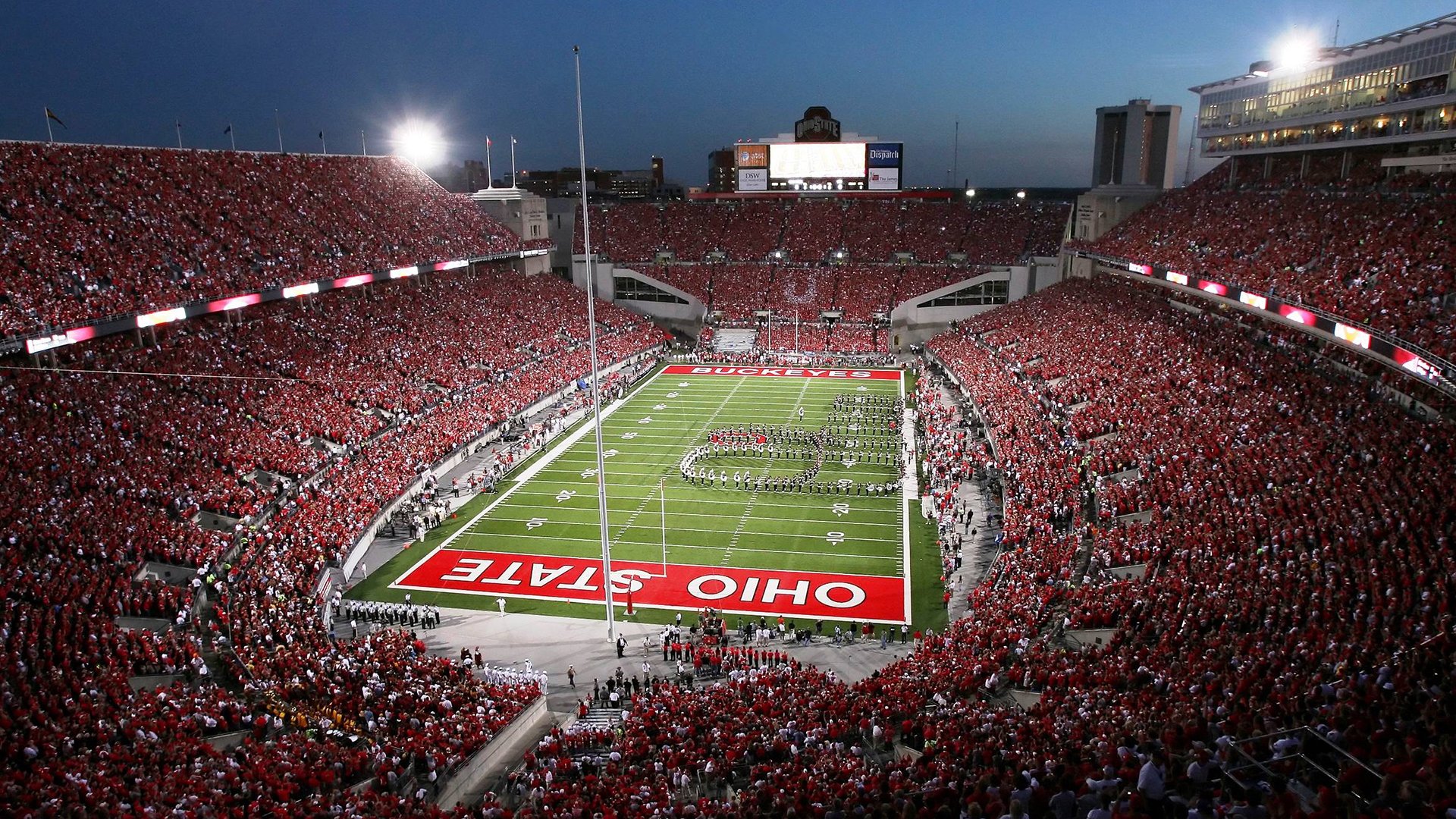 篮网冲垮北京队，莫兰特成为关键先生