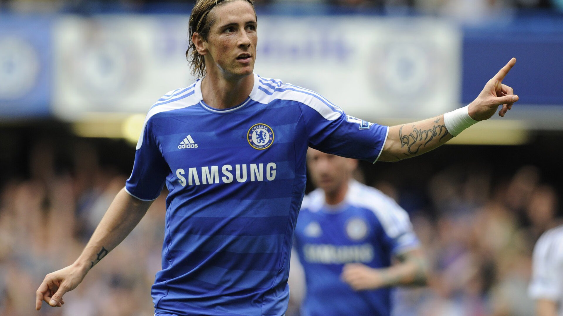 当足球、战争与F1在新闻头条中碰撞,多特蒙德、伊拉克与奥利维耶的平行世界